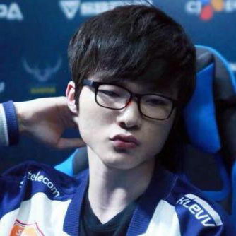 lol��ħ��faker��ЦͼƬ